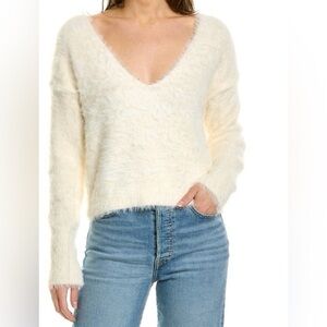 4028. FREE PEOPLE Serendipity V-Neck Fuzzy Sweater in Ivory Sz L NWOT $128